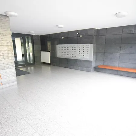 Elegant Arkadia * Varşova