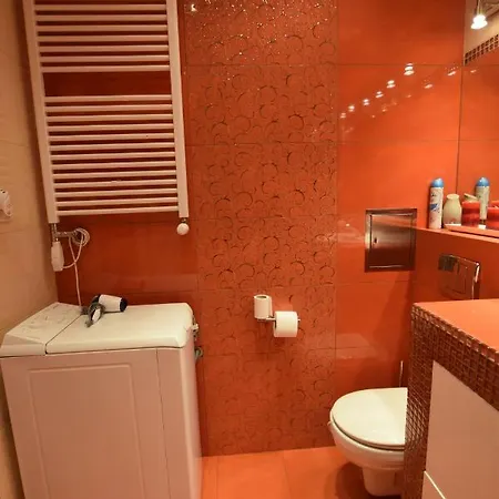 Elegant Arkadia ורשה