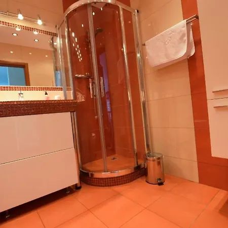Apartment Elegant Arkadia Warsaw