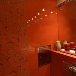 Elegant Arkadia Apartment *